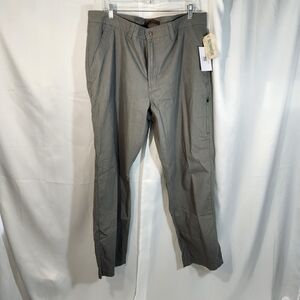 Classic Men's Khaki Chinos